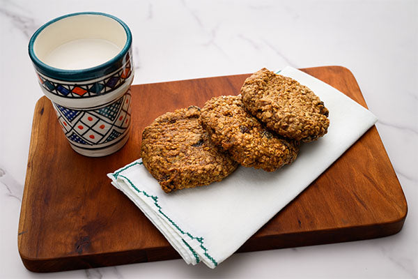 I&J’s Spicy Oatmeal Coconut Ginger Pecan Raisin Cookie
